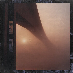 Логотип песни Niepokój исполнителя Karwan, Szpaku, Tuzza Globale