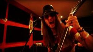 Логотип песни Dirty Night исполнителя Ricky Loud